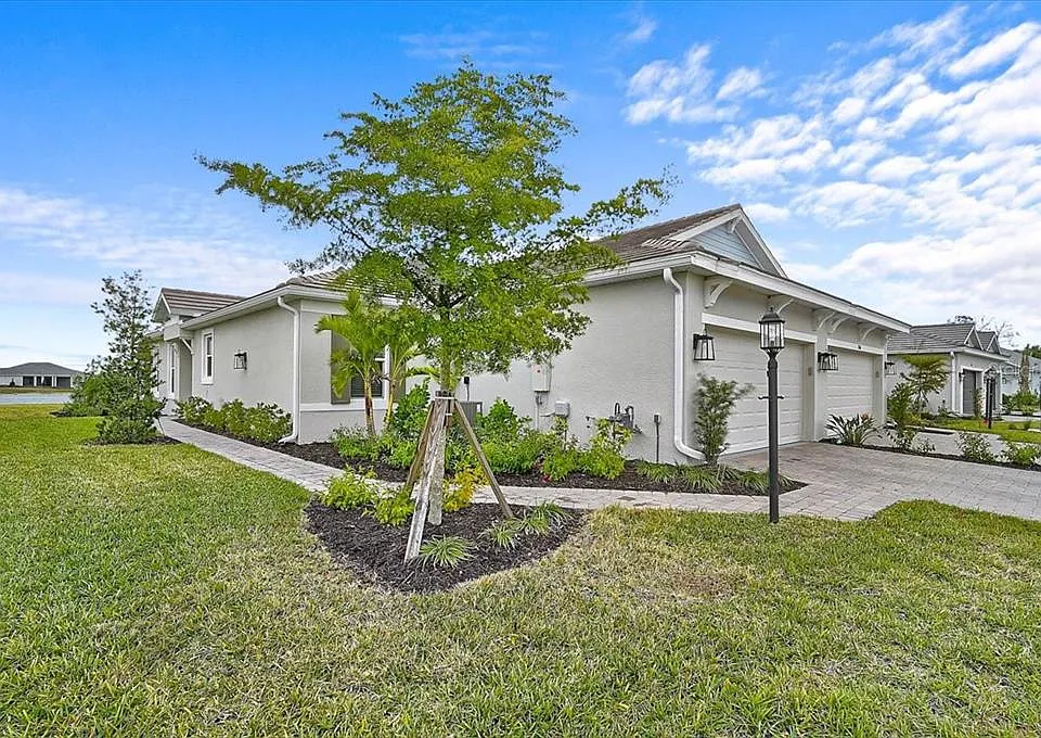 7782 Waning Moon Way