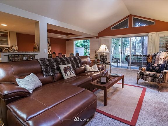 5th image of 9119 Gleneagle Drive #2