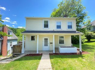 113 Logan St, Bluefield, VA 24605