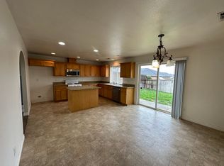 1836 Hondeleau Ln, Medford, OR