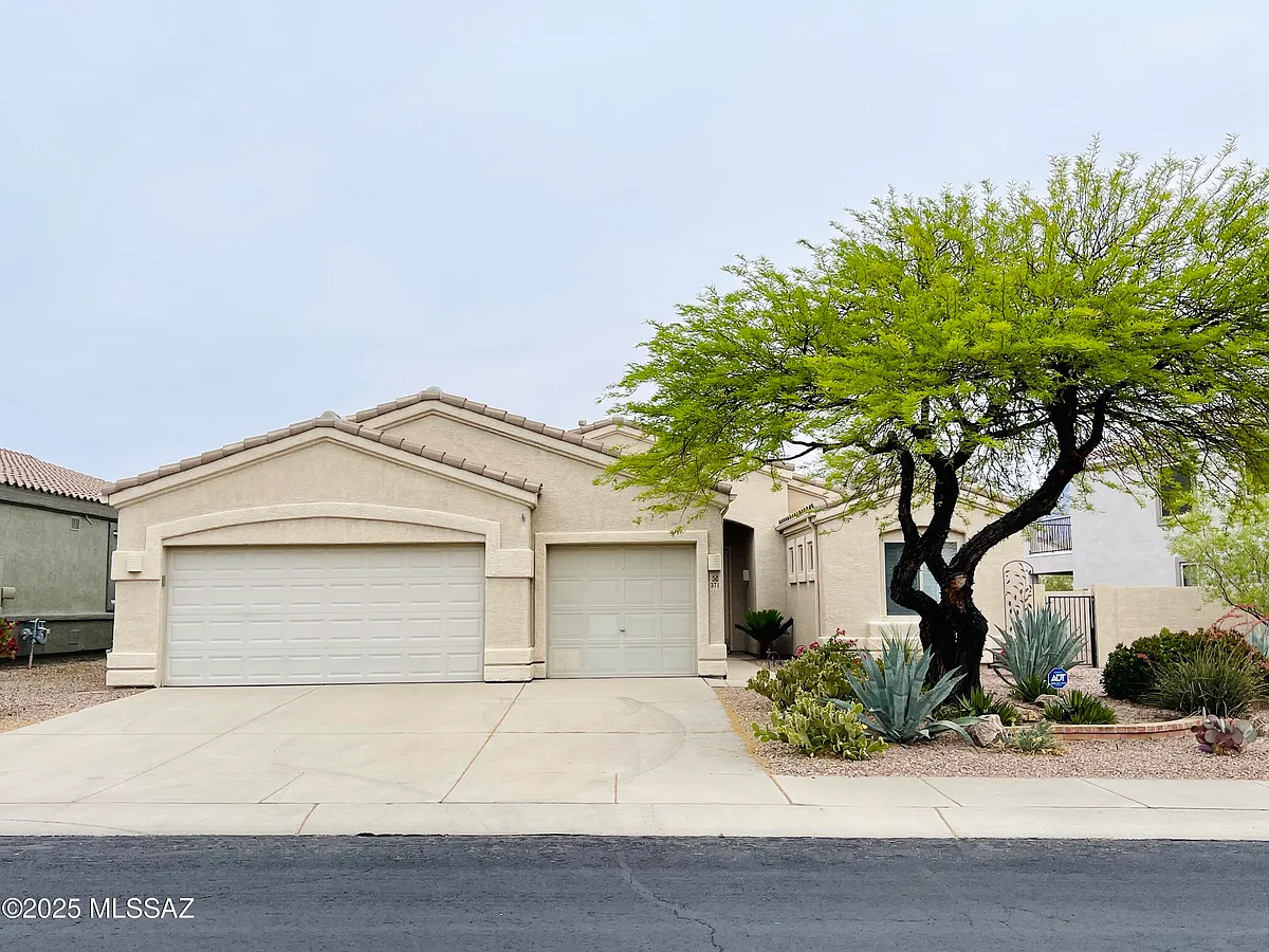 Building Photo - 371 W Sacaton Canyon Dr