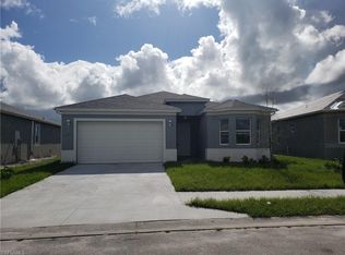 1121 Hamilton St, Immokalee, FL 34142