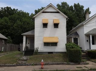 8833 Saint Catherine Ave, Cleveland, OH 44104