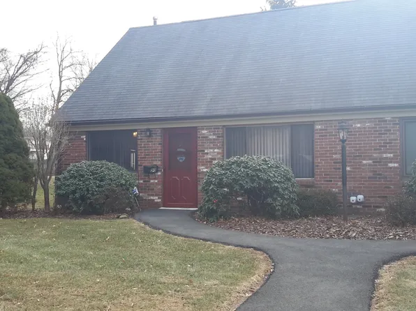 50 Dannys Way, Wallingford, CT 06492