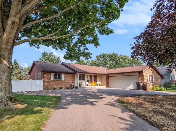 7047 Bliss Ct SW, Grandville, MI 49418