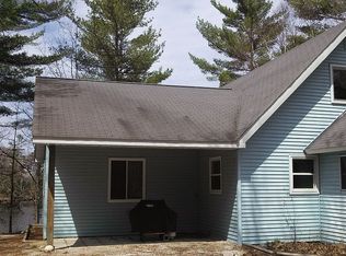 15735 Hayward Ln, Atlanta, MI 49709