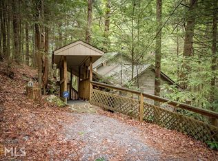 20 Lake Park Ln, Ellijay, GA 30536