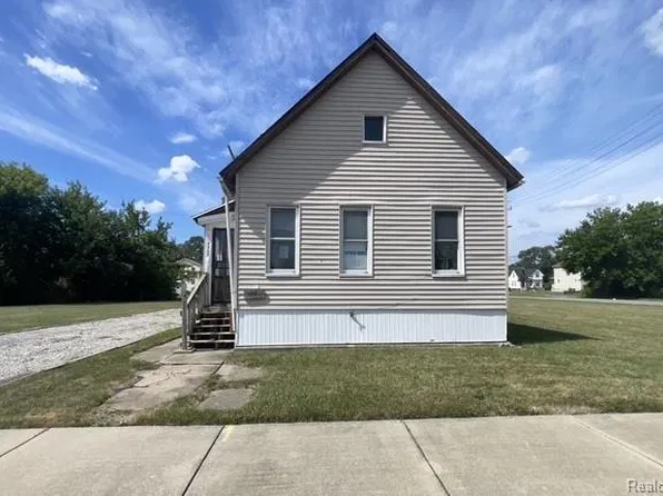 3595 23rd St, Detroit, MI 48208
