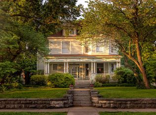 900 E Walnut Street, Springfield, MO 65806