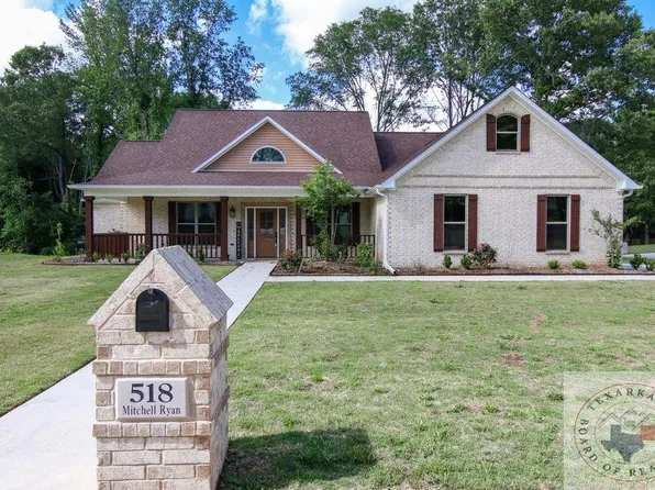 518 Mitchell Ryan, Wake Village, TX 75501