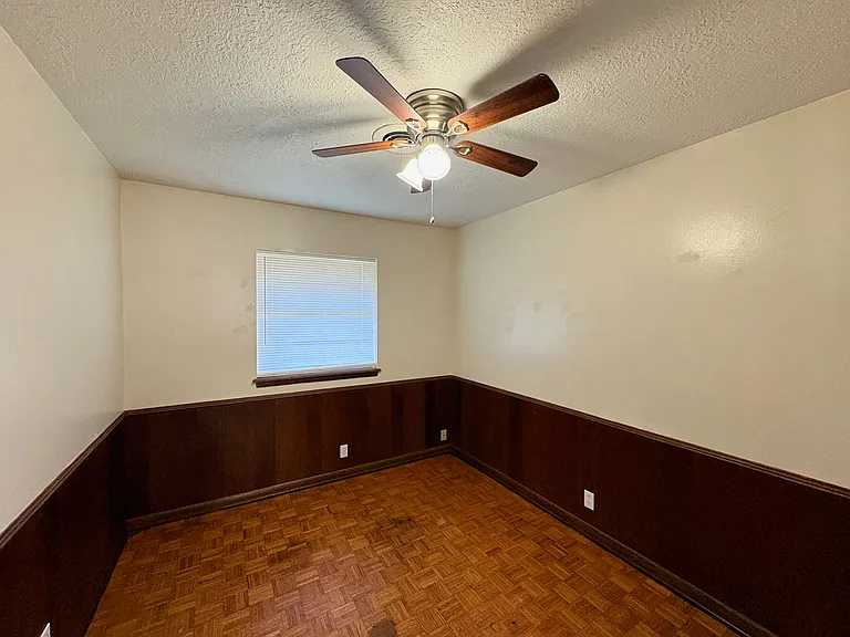1508 Southern Heights Ave — Photo 19