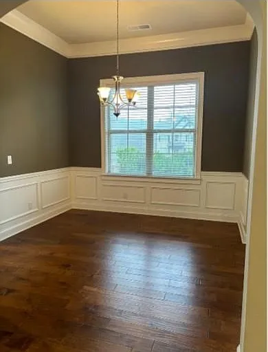 4 bed, 3.0 bath, 2721 sqft, $3,000 — Photo 4