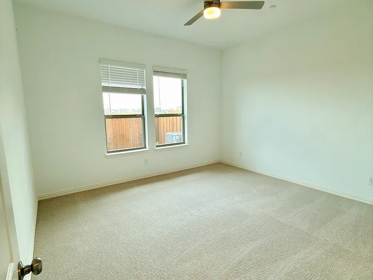 3562 Pierce Ln — Photo 17