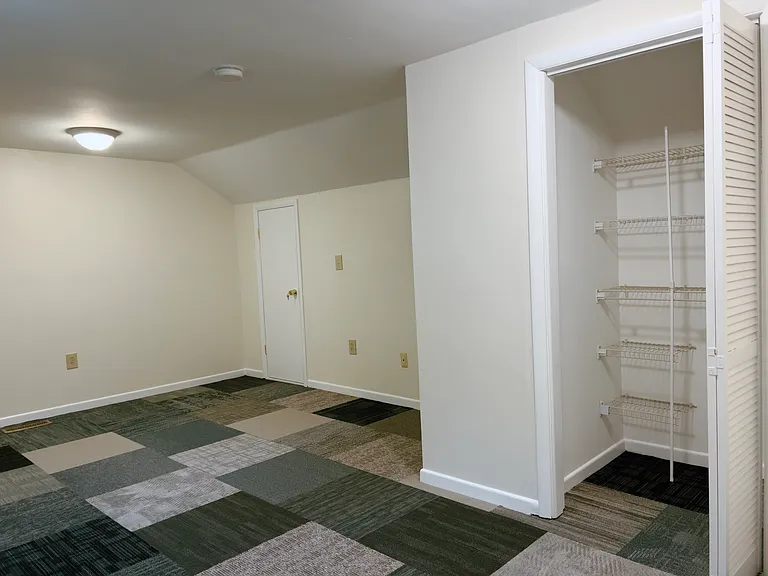 252 Hampshire Dr #252 — Photo 35