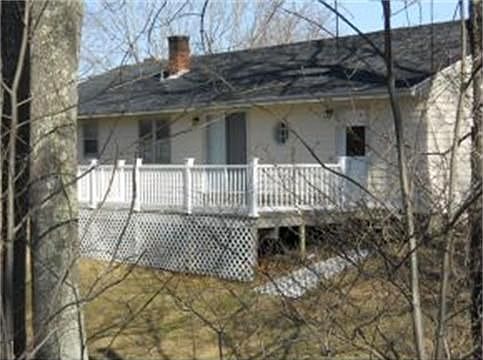 1st image of 8 Perkins Dr