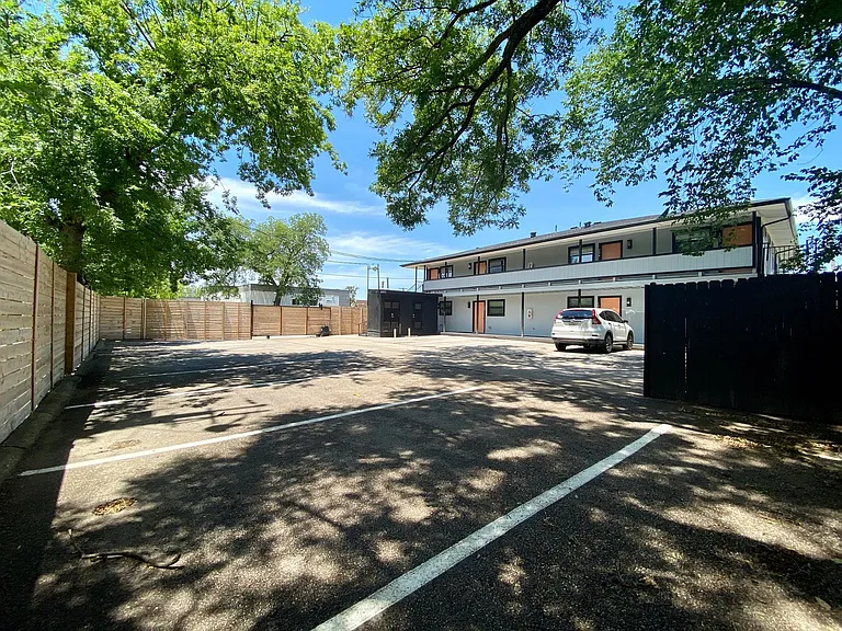 4400 San Jacinto St — Photo 11