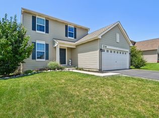 1716 Wentworth Dr, Volo, IL 60020