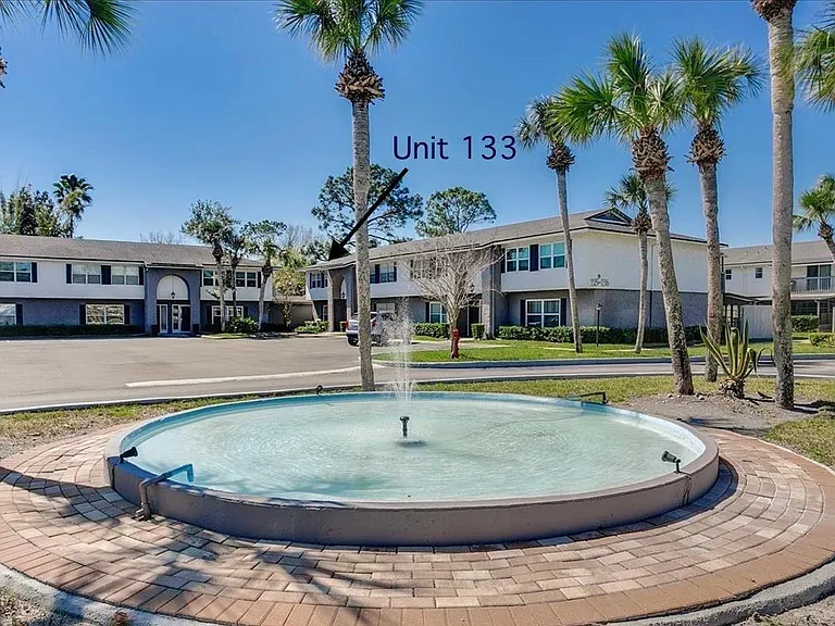 695 A1a N #133 — Photo 24