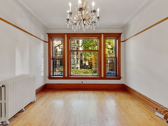 3rd image of 2113 W Concord Pl #1