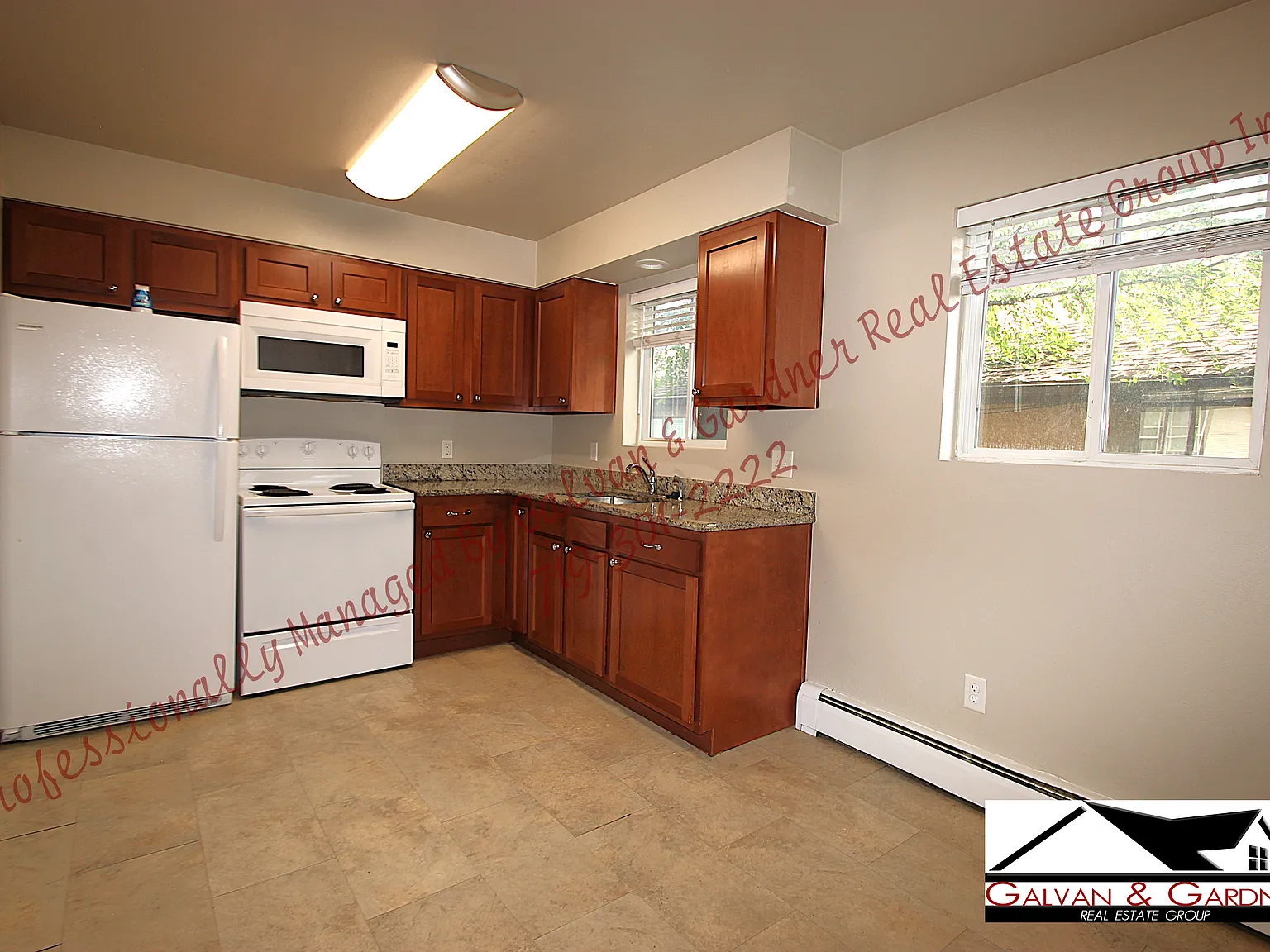 2 bed, 720 sqft, $900 — Photo 4