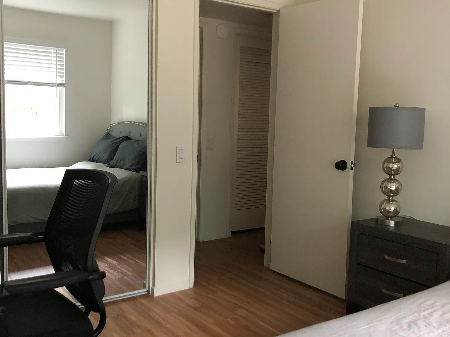 1 bed, 192 sqft, $2,500 — Photo 3