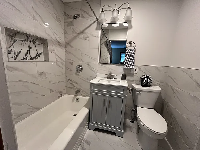 8123 Overland Park Dr — Photo 9