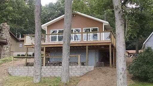 1st image of 16969 Shawano Dr NE