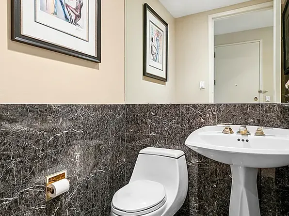 1 Central Park West image 11 of 11