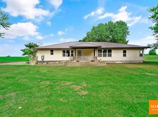 1642 Greenway Rd, Sun Prairie, WI 53590