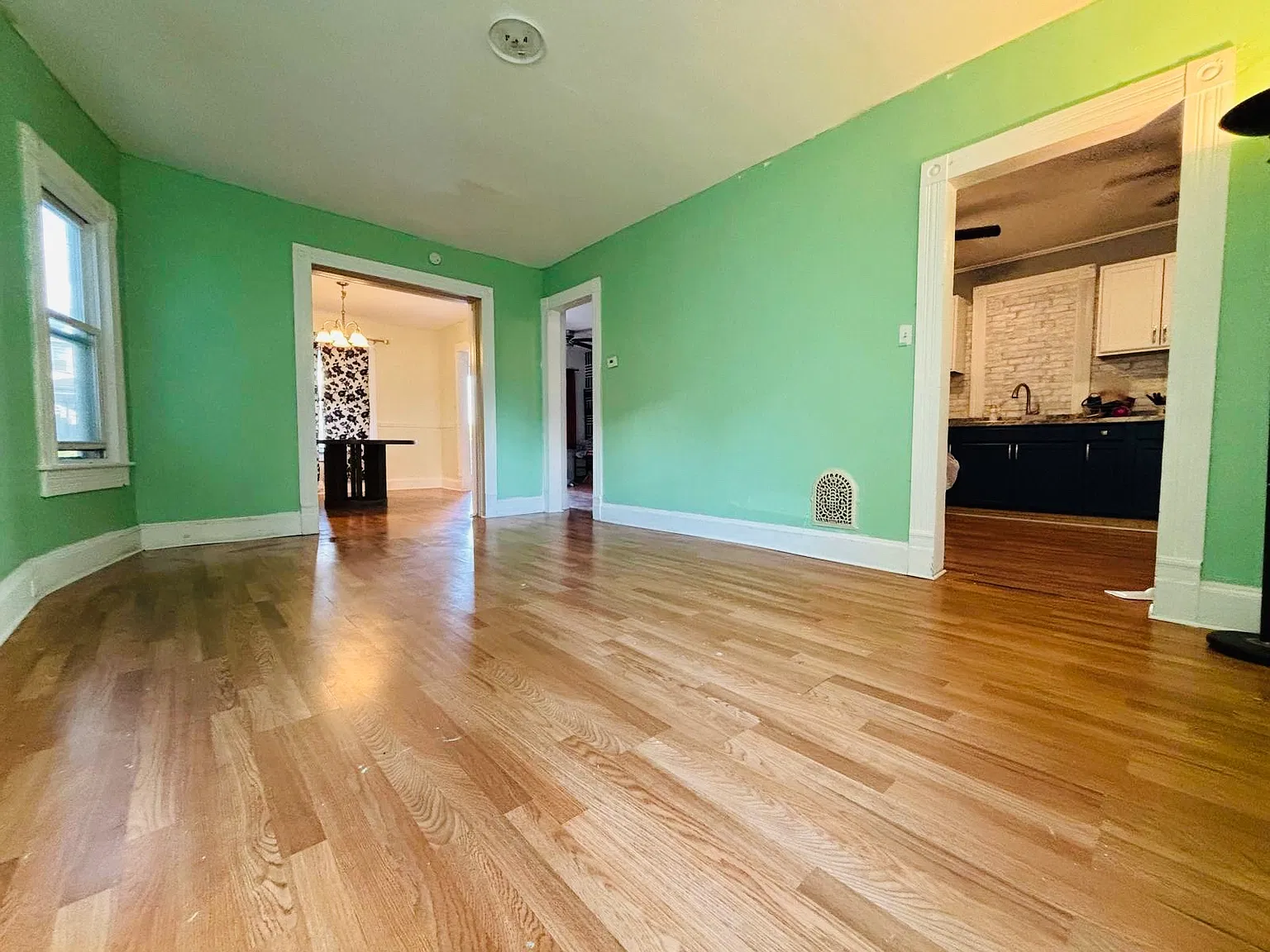 417 Orchard St — Photo 3