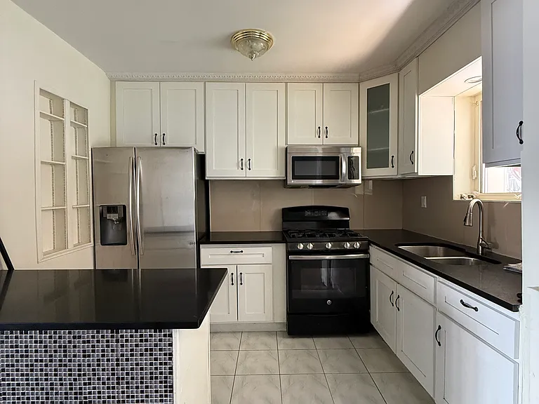 7903 14th Ave — Photo 10