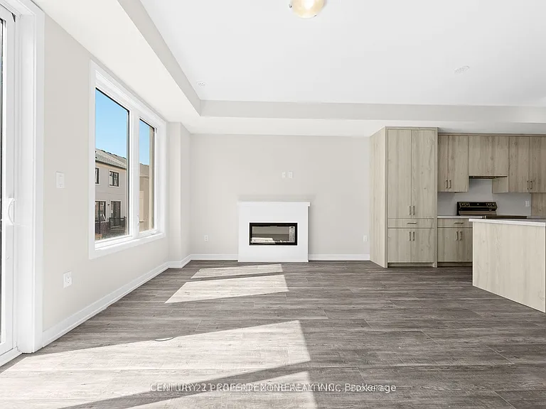 1322 Kaniv St #14 — Photo 4