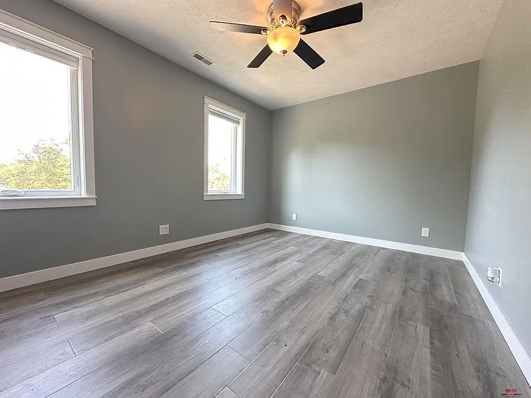 3445 S St — Photo 18