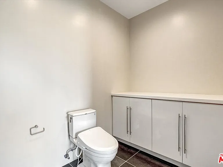 3850 Rambla Orienta — Photo 35