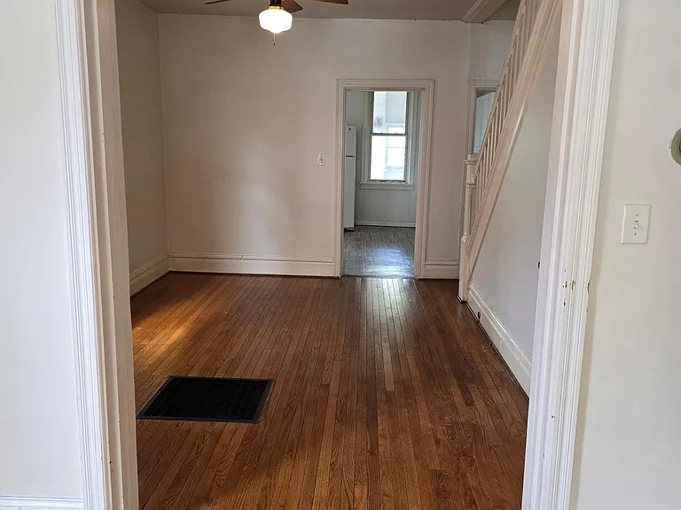 630 S 2nd St — Photo 8