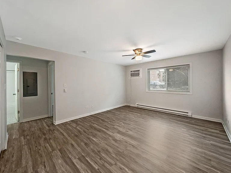 170 Waters Edge Dr #102 — Photo 3