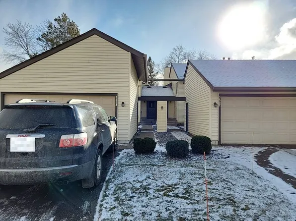 3554 Brookdale Dr N, Brooklyn Park, MN 55443