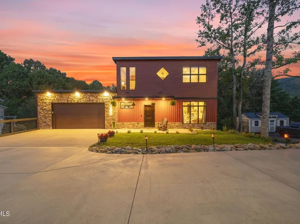 1505 Strawberry Ln, Johnson City, TN 37604