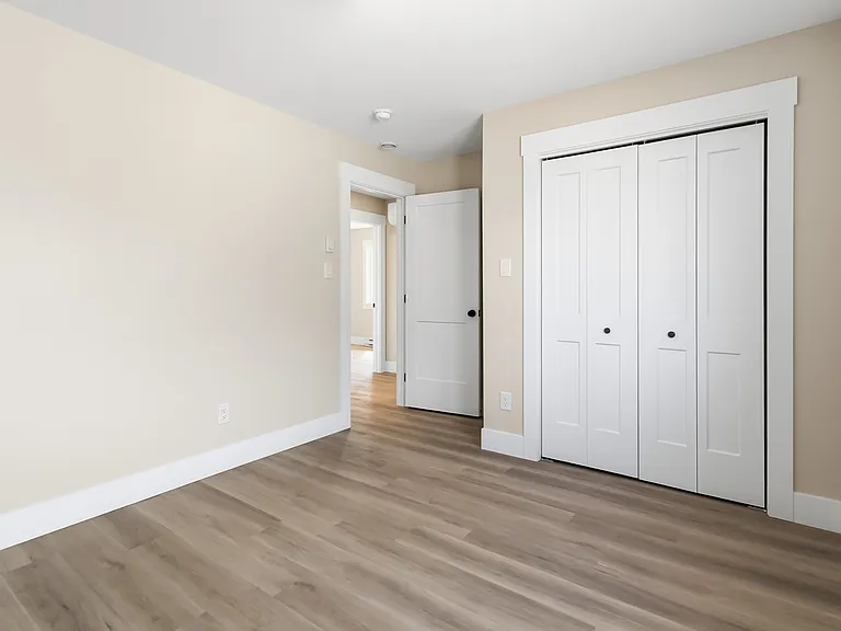 286 Maccoun St #284 — Photo 11