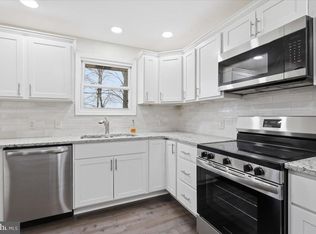 523 W Laurel St, Frackville, PA