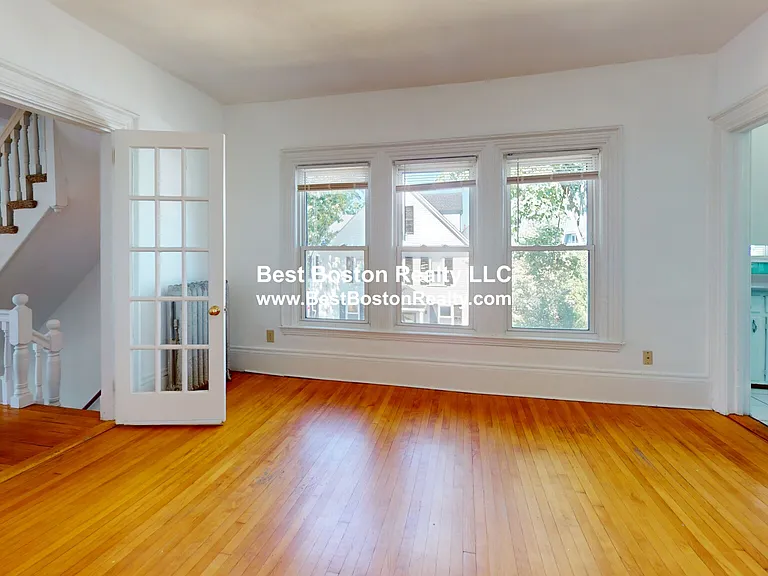 87 Boston St #2 — Photo 4
