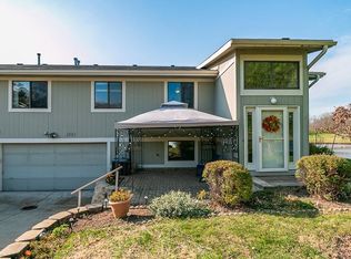 7214 S Jester Pl UNIT A, Concord Township, OH 44077