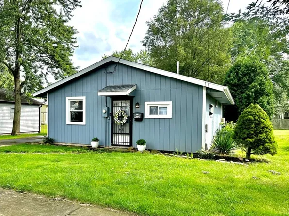 912 Jefferson Ave, Orrville, OH 44667