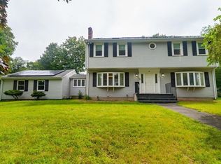 37 Lakeview Ave, Holbrook, MA 02343