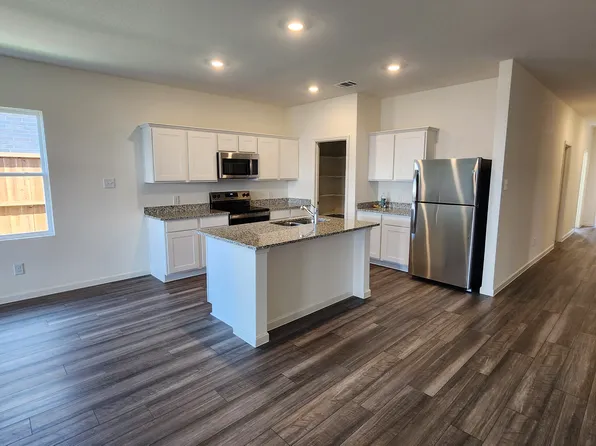 1214 Herring Dr, Forney, TX