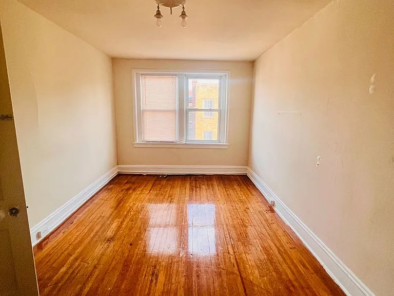 800 N. Sheppard St. — Photo 31