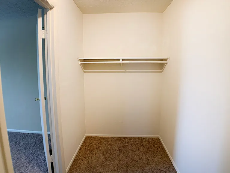 Crown Station Apartments — Photo 56