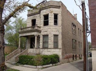 5843 S Carpenter St, Chicago, IL 60621