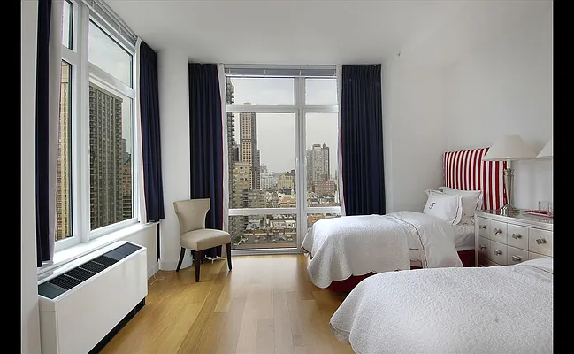 Sold by Douglas Elliman | media 8