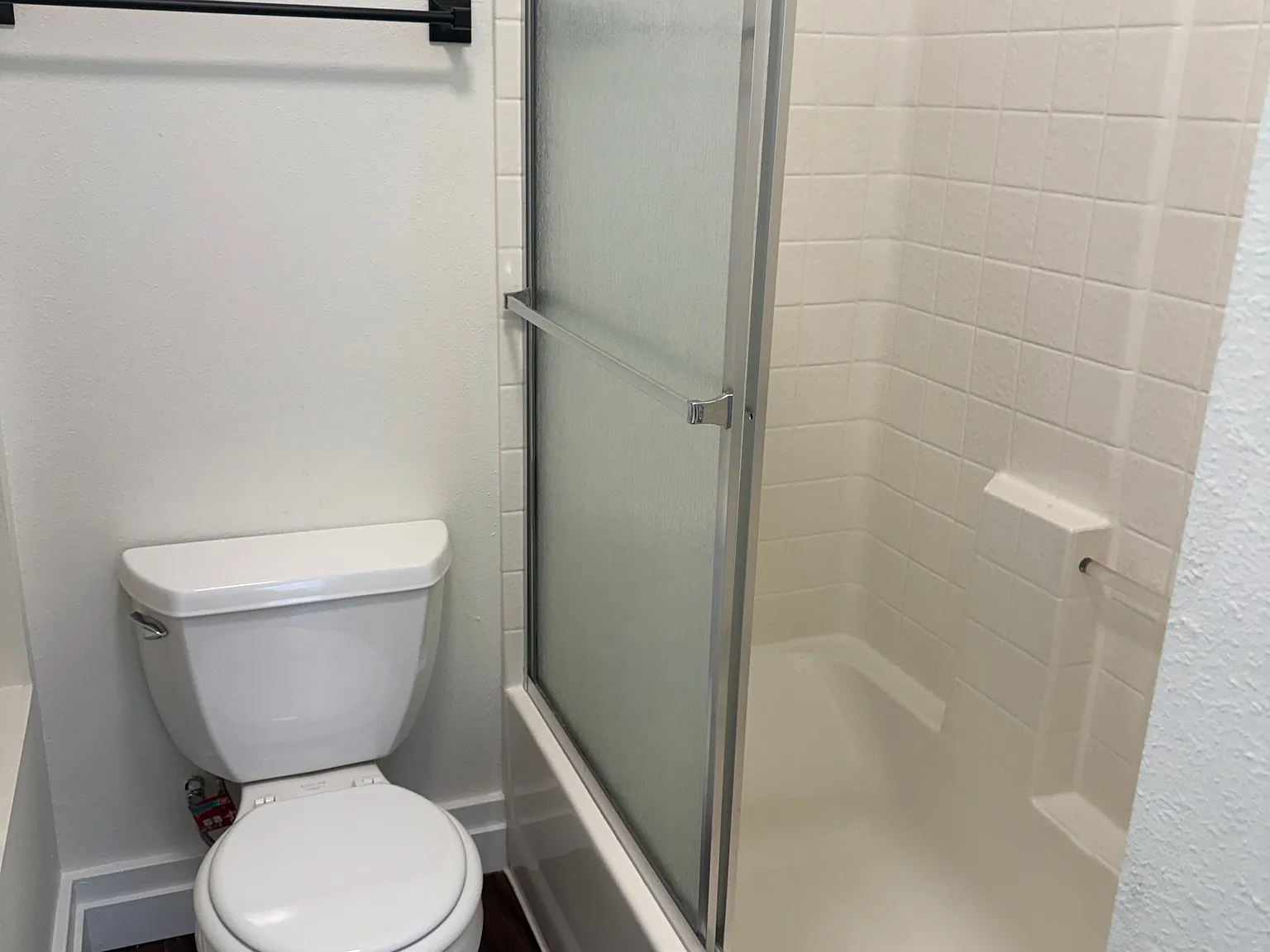 1 bed, 1.0 bath, 860 sqft, $1,700 — Photo 3
